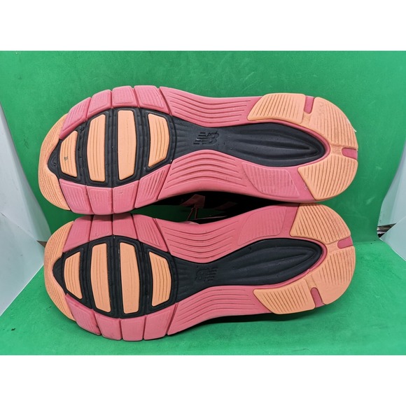 New Balance 1745 Athletic Running Shoes Black Coral Pink WW1745BC Women's Sz 7.5 - Picture 7 of 12